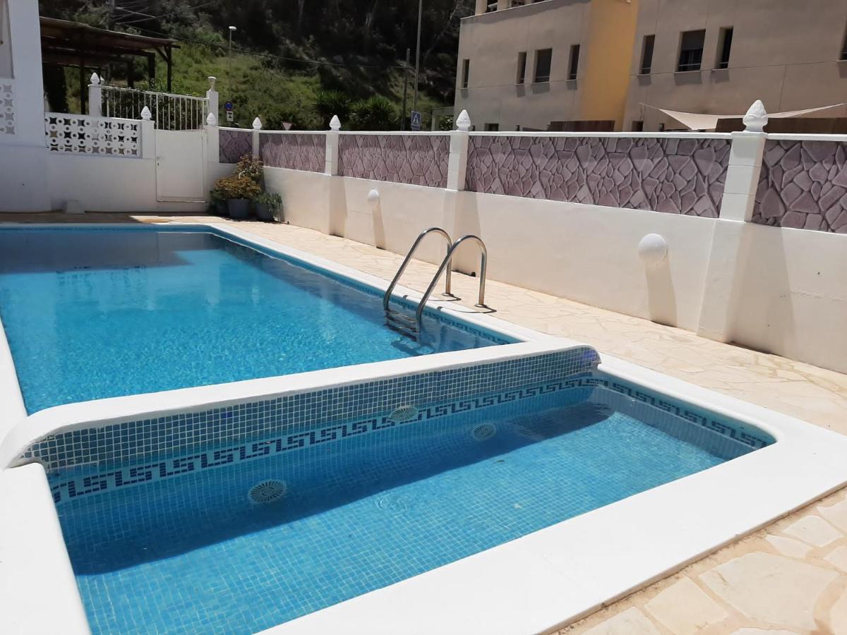 Apartamentos Torres Cardona Кала-Лонга Экстерьер фото